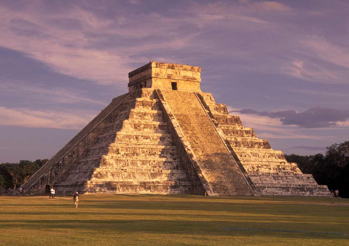 MEXICO YUCATAN CHICHEN ITZA MAYA RUINS.jpg